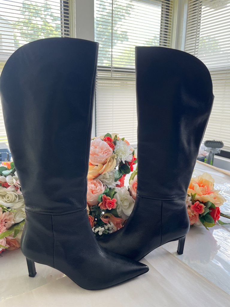 Marc Fisher Ltd Esmee Black Leather Knee High Boots Size 8m